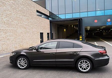 VW CC Volkswagen 2.0 TDI BlueMotion Technology