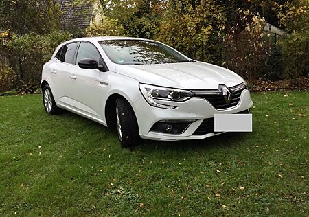 Renault Megane TCe 140 EDC GPF Limited Limited