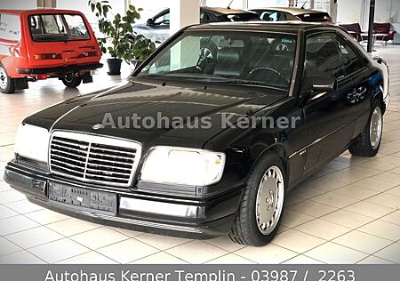 Mercedes-Benz CE 300 Sportline-Leder-Klima-Schiebedach-H-Zul.