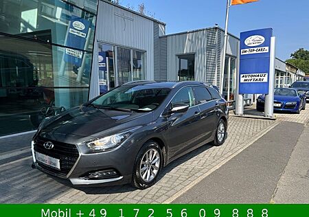 Hyundai i40 cw blue Trend 1,7 CRDI 1.Hd