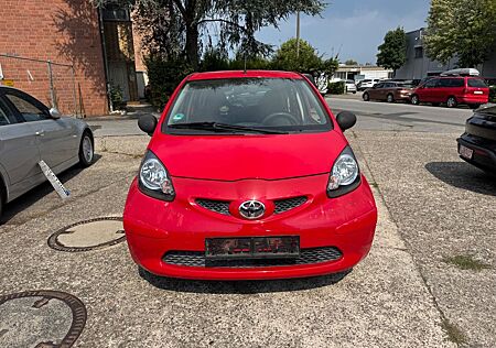 Toyota Aygo (X) Aygo AYGO Basis