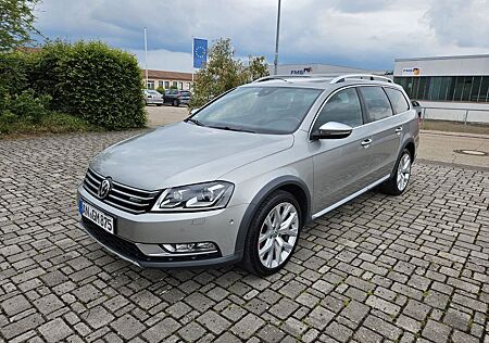 VW Passat Alltrack Volkswagen 2.0 TSI DSG 4MOTION Alltrack...