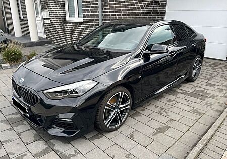 BMW 218i Gran Coupé M Sport paket Head UP