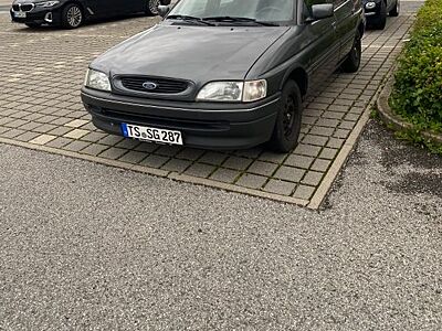 Ford Escort 1.4i Flair Flair