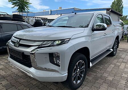 Mitsubishi L200 Spirit Doppelkabine 4WD Automatik Led Navi