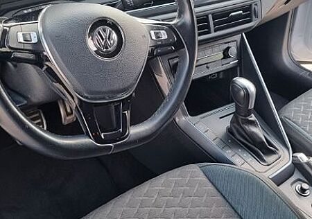 VW Polo Volkswagen 1.0 TSI 81kW DSG IQ.Drive