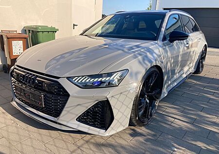 Audi RS6 4.0 TFSI tiptr. quattro - Garantie Pano