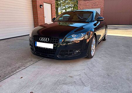 Audi TT Coupe 2.0 TFSI -