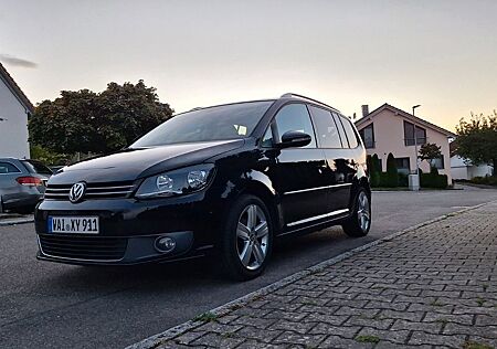 VW Touran Volkswagen 1.4 TSI 103kW -