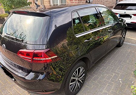 VW Golf Volkswagen 1.6 TDI DSG BMT ALLSTAR, Top Ausstattung