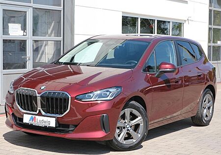 BMW 2er 220i Active Tourer AHK DACH HEAD-UP E-SITZ 360°