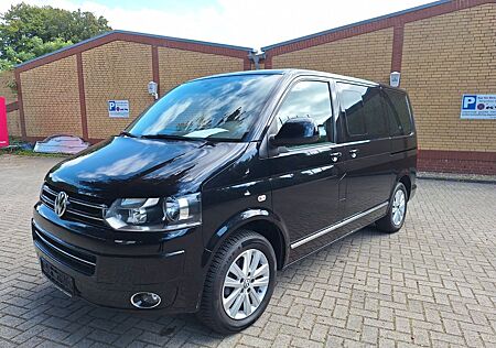 VW T5 Transporter Volkswagen Bus Multivan Highline.