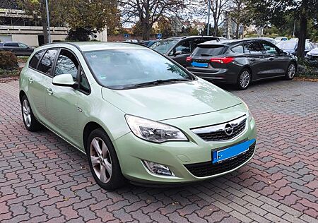 Opel Astra Sports Tourer 1.4 Turbo Edition 103 Au...