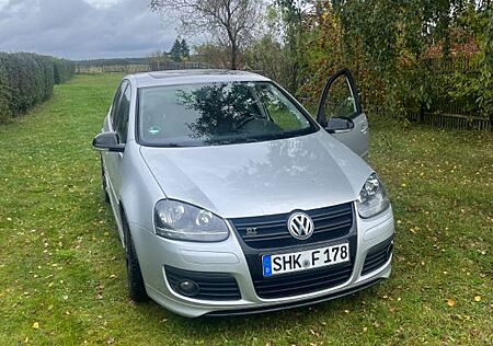 VW Golf Volkswagen 1.4 TSI 90 kW GT Sport GT Sport