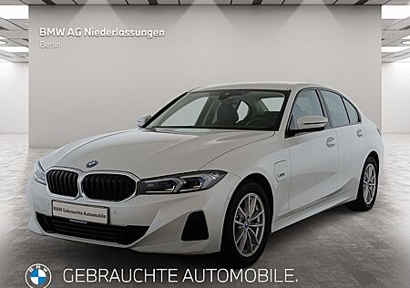 BMW 320e Limousine LiveCockpitProf Kamera LED
