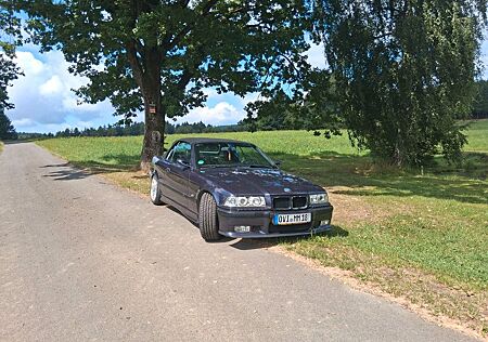 BMW 318i Cabrio e36
