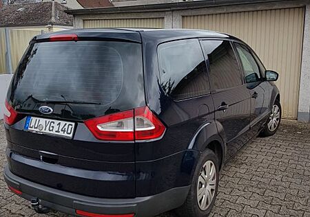 Ford Galaxy 2,0 TDCi 103kW DPF Ghia Ghia
