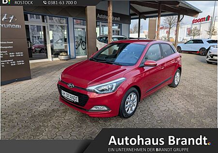 Hyundai i20 blue Passion SHZ LenkradHZG Spurhalteass. Al