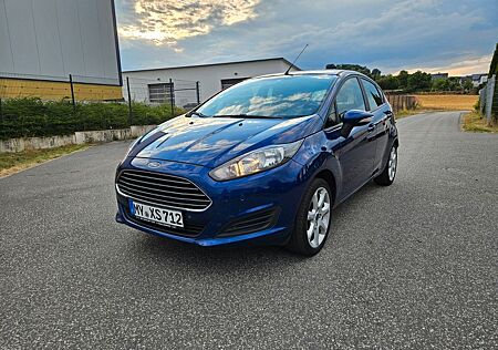 Ford Fiesta , Inspektion neu, TÜV neu, 8-Fach
