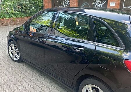 Mercedes-Benz B 180 CDI -