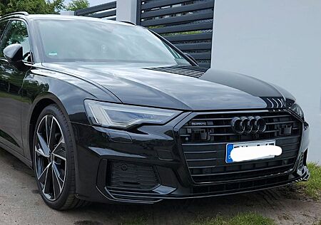 Audi A6 40 TDI quattro S tronic S line Avant S line