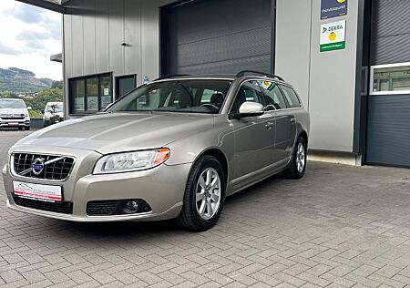 Volvo V70 D3 Kombi Kinetic * Automatik * Leder * Navi
