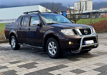 Nissan Navara Pickup Double Cab LE 4x4 LB Hardtop Leder