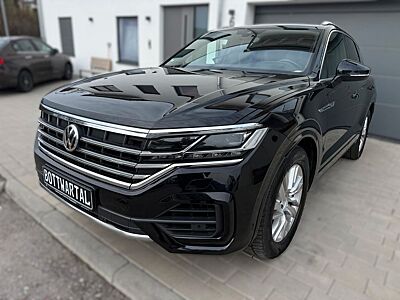 Volkswagen Touareg R-Line 4Motion"2 x R-Line"Panorama"