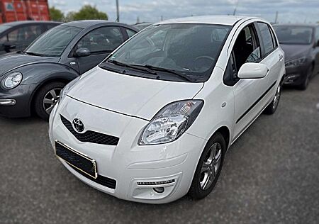 Toyota Yaris 1.3 5trg|Einparkhilfe|Klimaaut|Blueto|MFLK