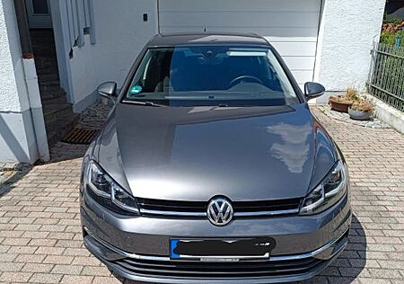 VW Golf Volkswagen 1.5 TSI ACT DSG Sound Sound
