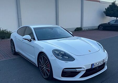 Porsche Panamera gebraucht kaufen Porsche Panamera Turbo/20 Zoll/Sport Design/Hinterachsle
