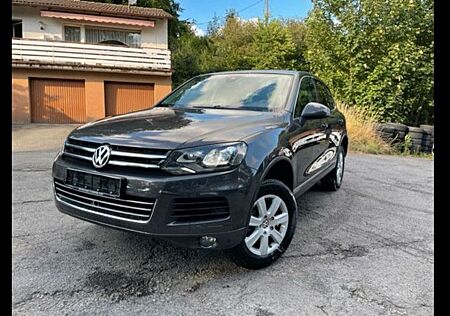 VW Touareg Volkswagen 3.0 V6 TDI Tiptronic BlueMotion Tech...