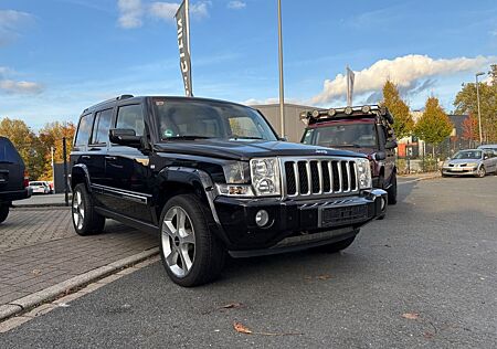 Jeep Commander 3.0 V6 CRD Overland top gepflegt