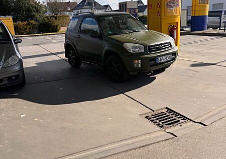 Toyota RAV 4 - -
