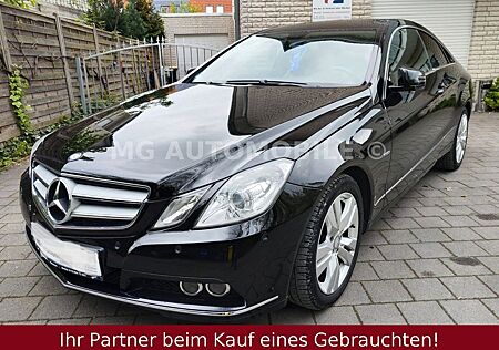 Mercedes-Benz E 220 E -Klasse Coupe BlueEfficiency Navigation