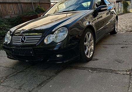 Mercedes-Benz C 180 C180 Kompressor +Sport Paket +Klima +Sportsitze