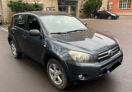 Toyota RAV 4 RAV4 Sol 4x4 Klima AHK Offroad Alu Sperre