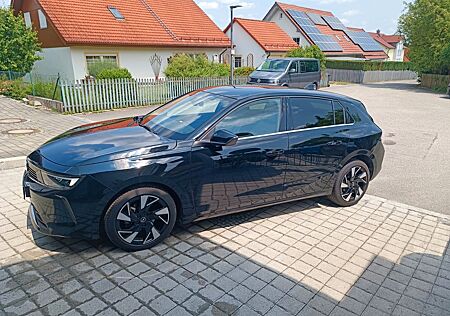 Opel Astra L Lim 5türig Elegance