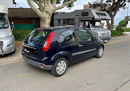 Ford Fiesta 1,6 16V Fun Autom. Fun