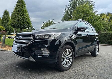 Ford Kuga 1,5 EcoBoost 4x2 110kW COOL & CONNECT C...