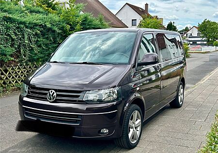 VW T5 Multivan Volkswagen (special)