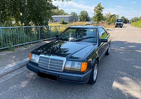 Mercedes-Benz 230 CE 124 C Automatik 150.000 KM 2. Hand !