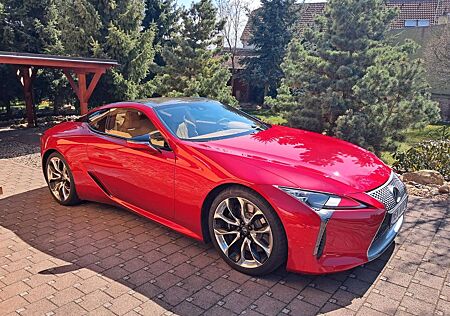 Lexus LC 500 500 -