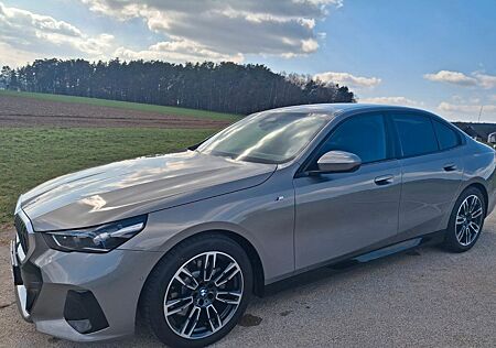 BMW 520 i M Sport 1. Hand v. Privat