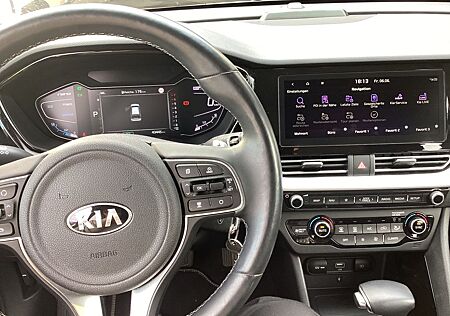 Kia Niro 1.6 GDI Plug-in Hybrid Vision Vision