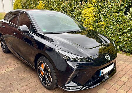 MG MG4 XPOWER 435 PS Allrad 0-100 3,8 Sek. schwarz