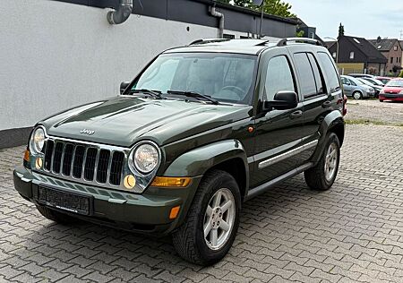 Jeep Cherokee Limited 2.8 CRD Limited