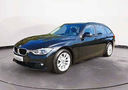 BMW 320i Touring Advantage PANO / HIFI / 18"