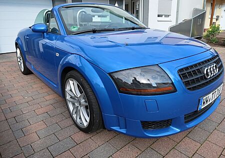 Audi TT Roadster 1.8T 120KW -