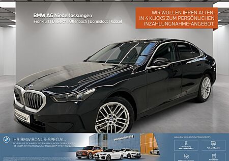 BMW 520d xDrive Standheizung Driv.Assist.Prof LED